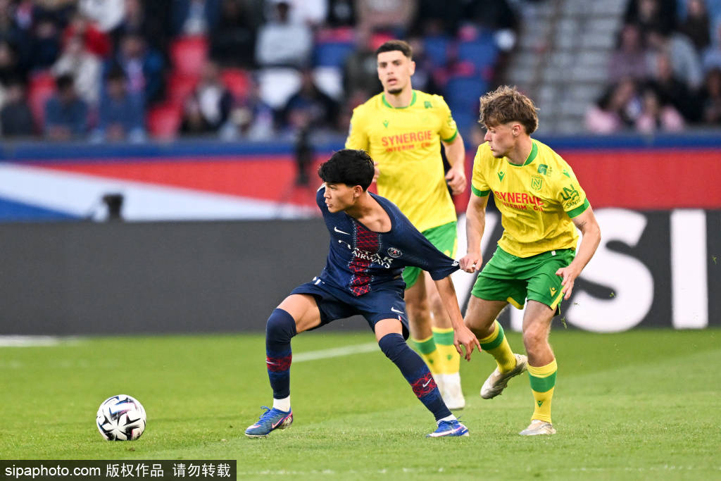 欧冠半决赛巅峰对决：巴黎圣日耳曼VS拜仁慕尼黑，谁能抢占先机？